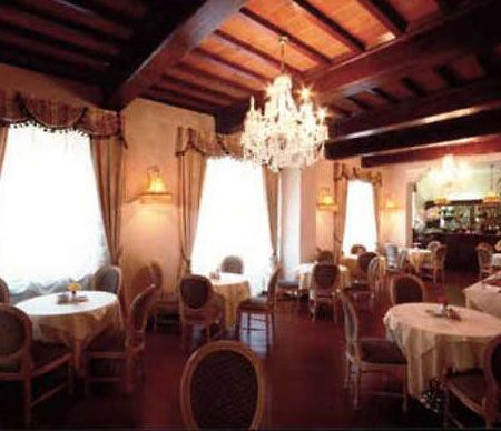 Grand Hotel Villa Patrizia 蒙塔约内 餐厅 照片